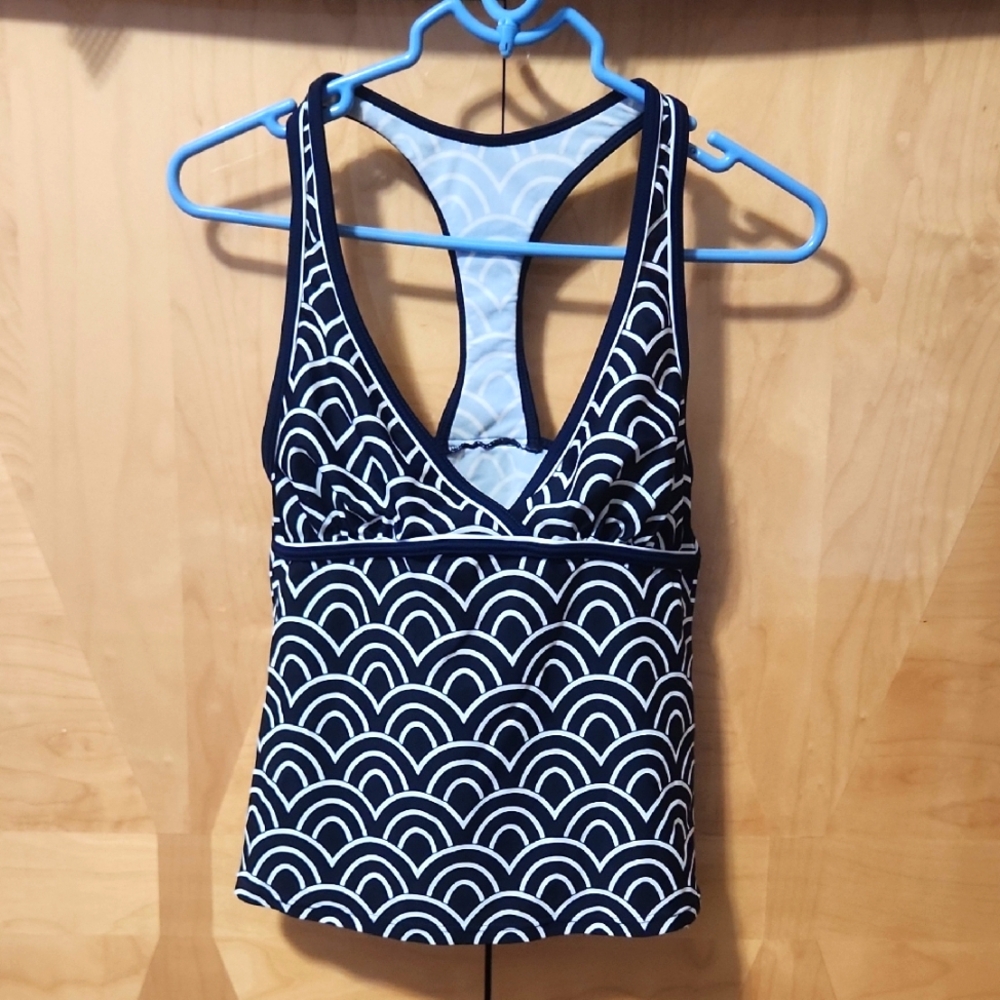 Women's Magellan Sportswear Racerback Tankini Top Dark Blue And White Size 8